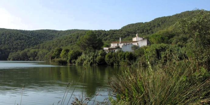 Circular Pantà de Foix i la font d’Horta