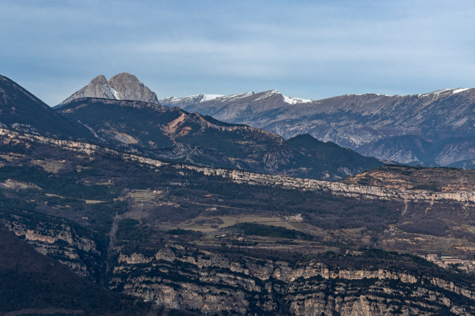 Per les faldes del vessant sud del Catllaràs (Berguedà)