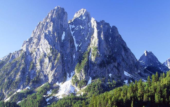 Gran Encantat (2.748 mts)