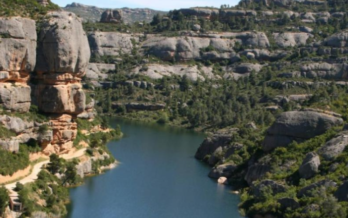 Cova de la taverna i escalada esportiva a Margalef